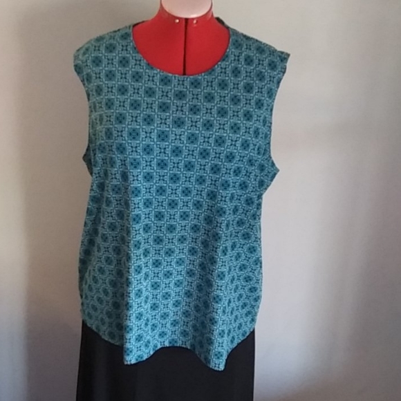 Sleeveless shell - Picture 6 of 7